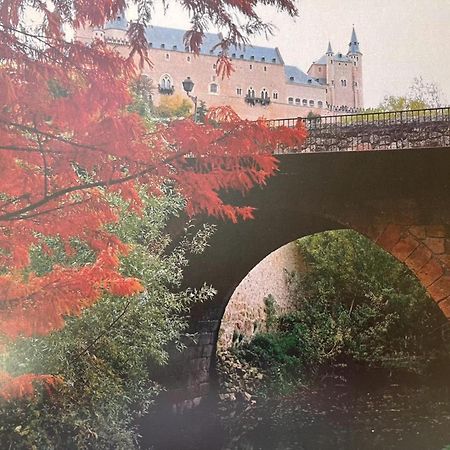El Jardin De La Alegria Villa Zamarramala Bagian luar foto