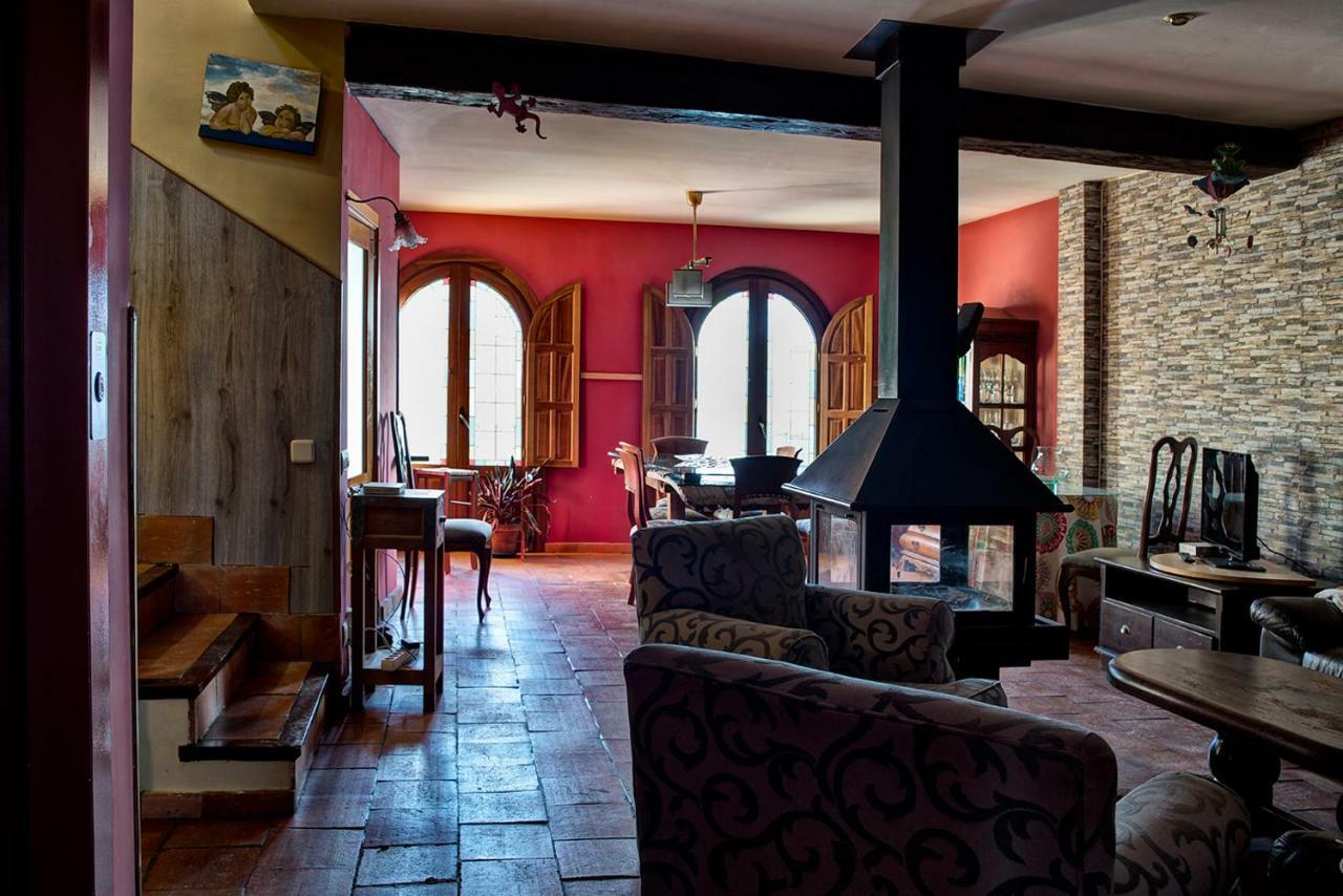 El Jardin De La Alegria Villa Zamarramala Bagian luar foto